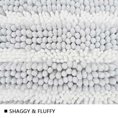 White Shaggy Chenille Bathroom Rugs Rectangle Water Absorption Bath Mat